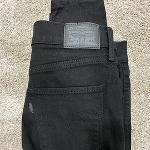 Levi’s 721 High Rise Super Skinny Jeans